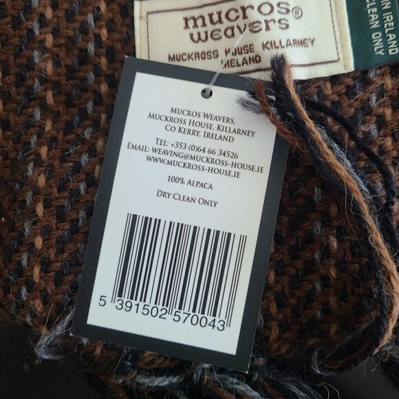 NWT Mucros Weavers 100% Alpaca Scarf Ireland Brown 60" - Picture 3 of 3